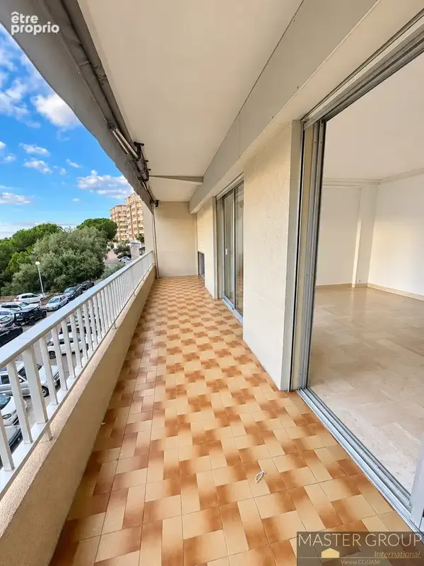 Appartement de type T3 avec terrasse, loggia, cave et garage en option   Parc Berthault, Ajaccio - photo 2