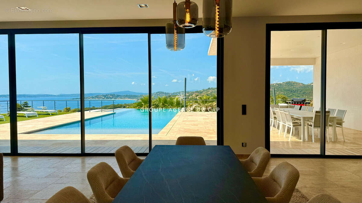 Les issambres villa luxueuse vue mer panoramique 7 chambres avec garage 4  voitures piscine intérieure et extérieure - photo 5