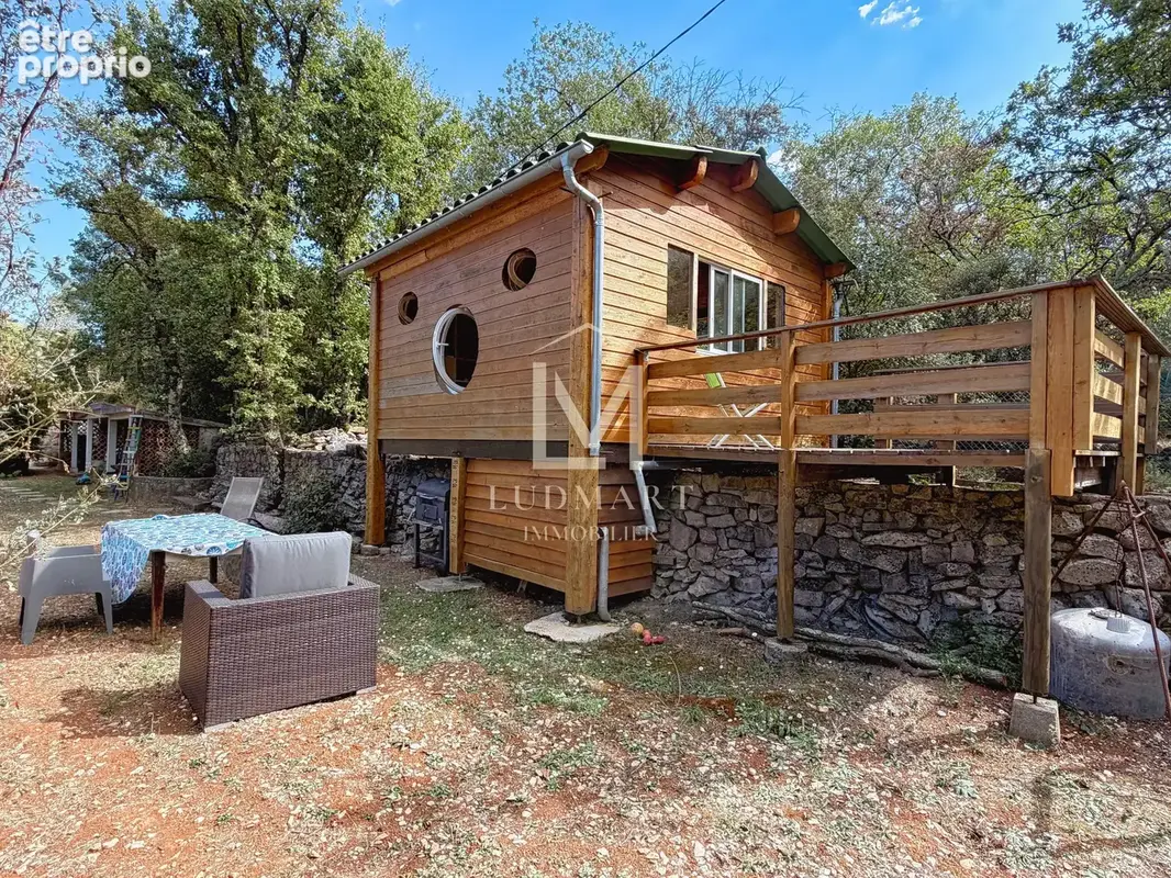 Villa rénovée avec studio indépendant, piscine et 3 867 m2 de terrain à Lorgues - photo 17