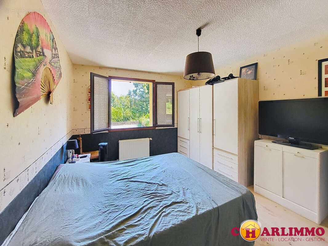 Maison 110 m² à Saint-Brice-Sur-Vienne  - photo 9