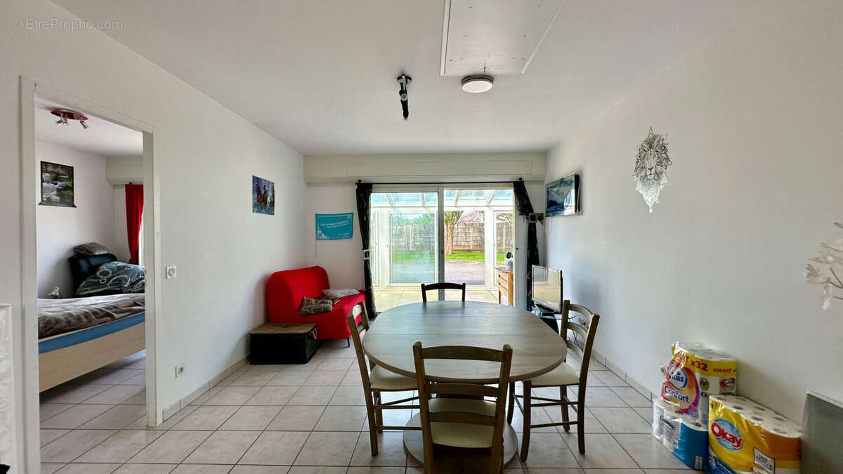 Maison à SAUBRIGUES