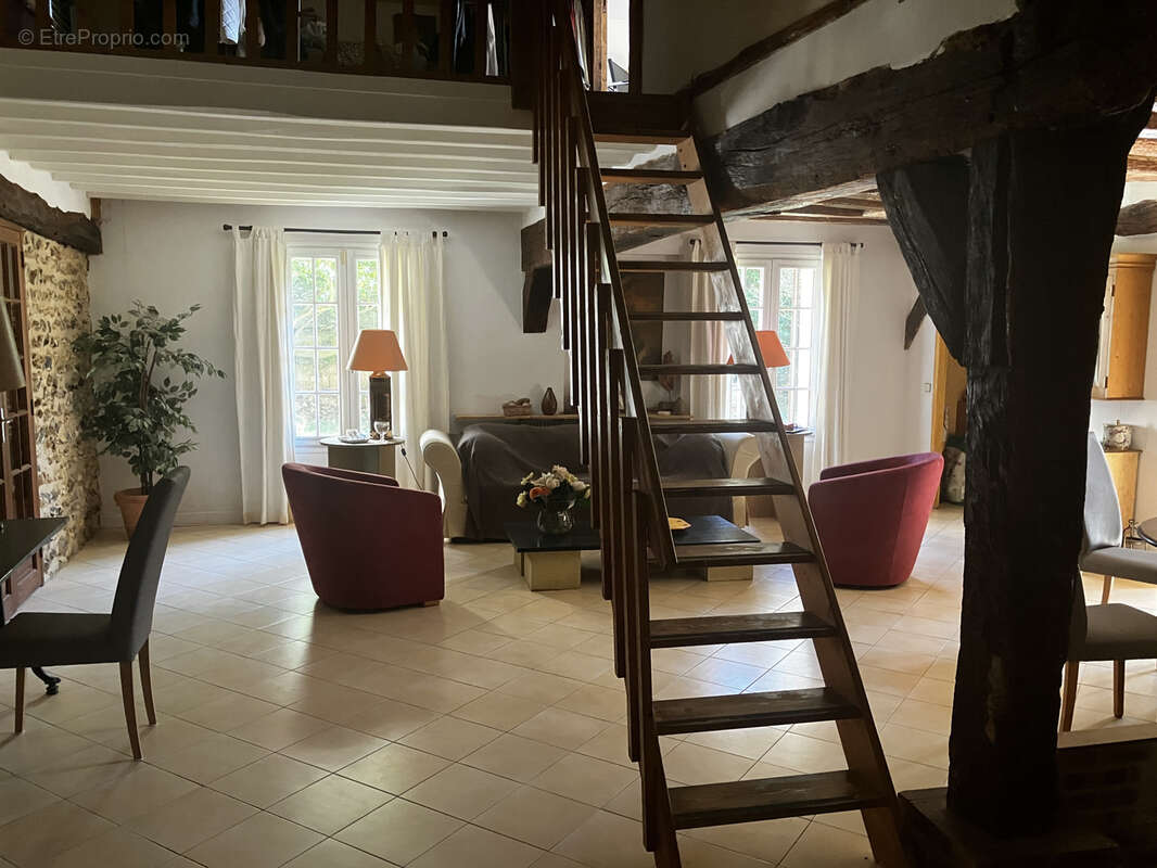 Maison à PACY-SUR-EURE