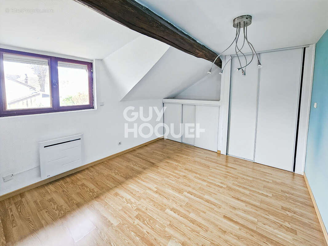 Appartement à CHAUMES-EN-BRIE