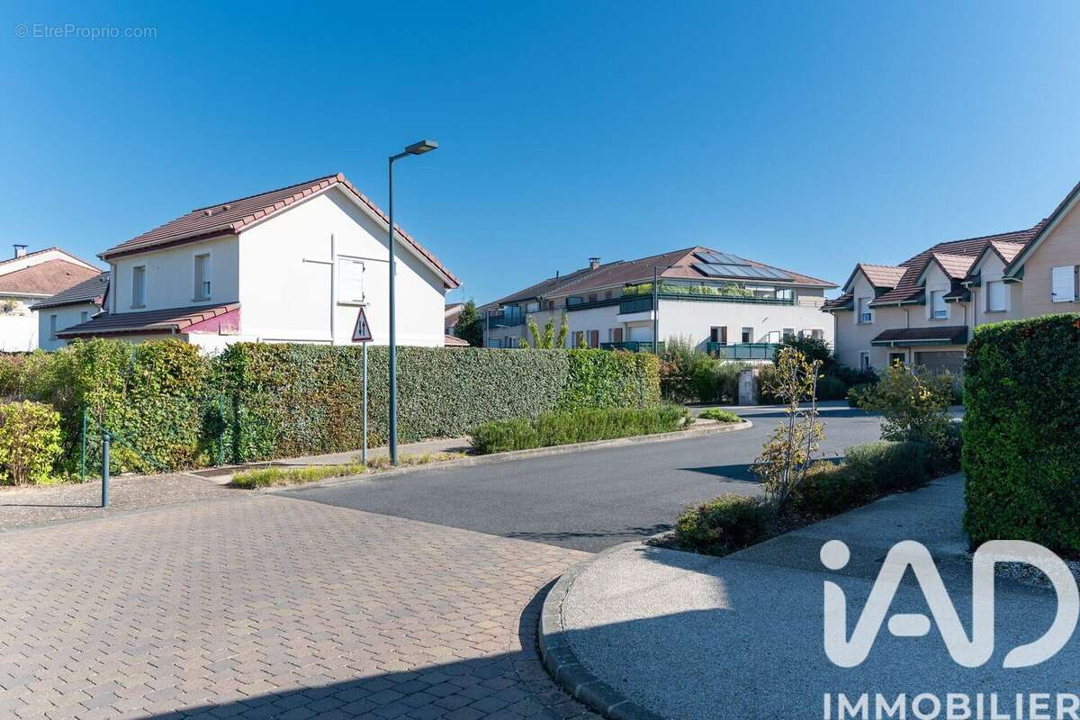 Photo 2 - Appartement à MONTEVRAIN