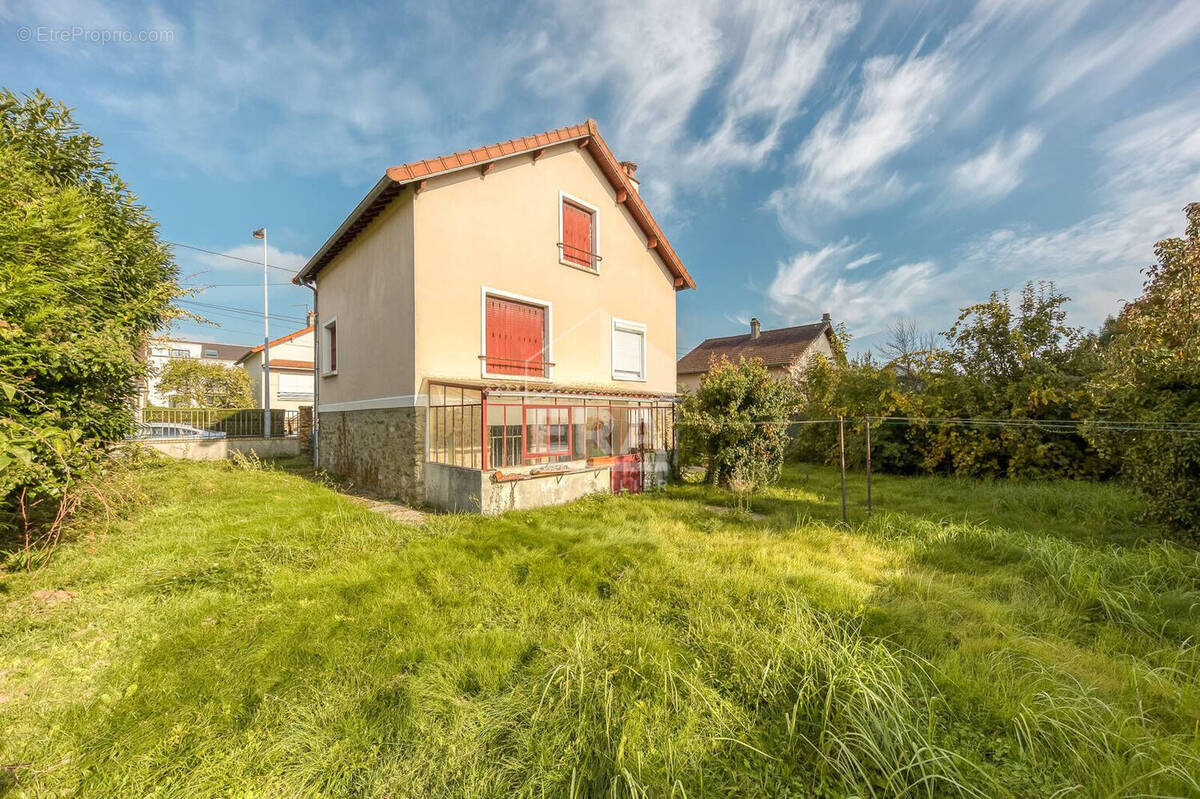 Maison à PONTAULT-COMBAULT