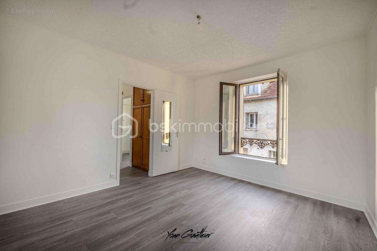 Appartement à BALLAINVILLIERS