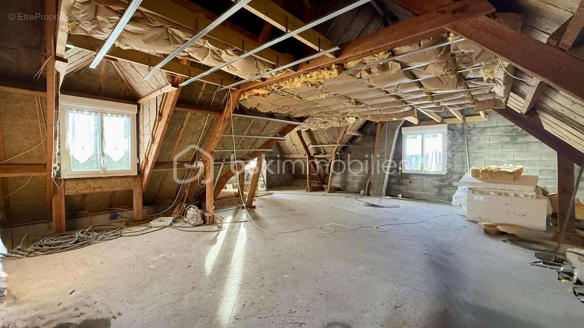 Maison à LE MESNIL-EURY