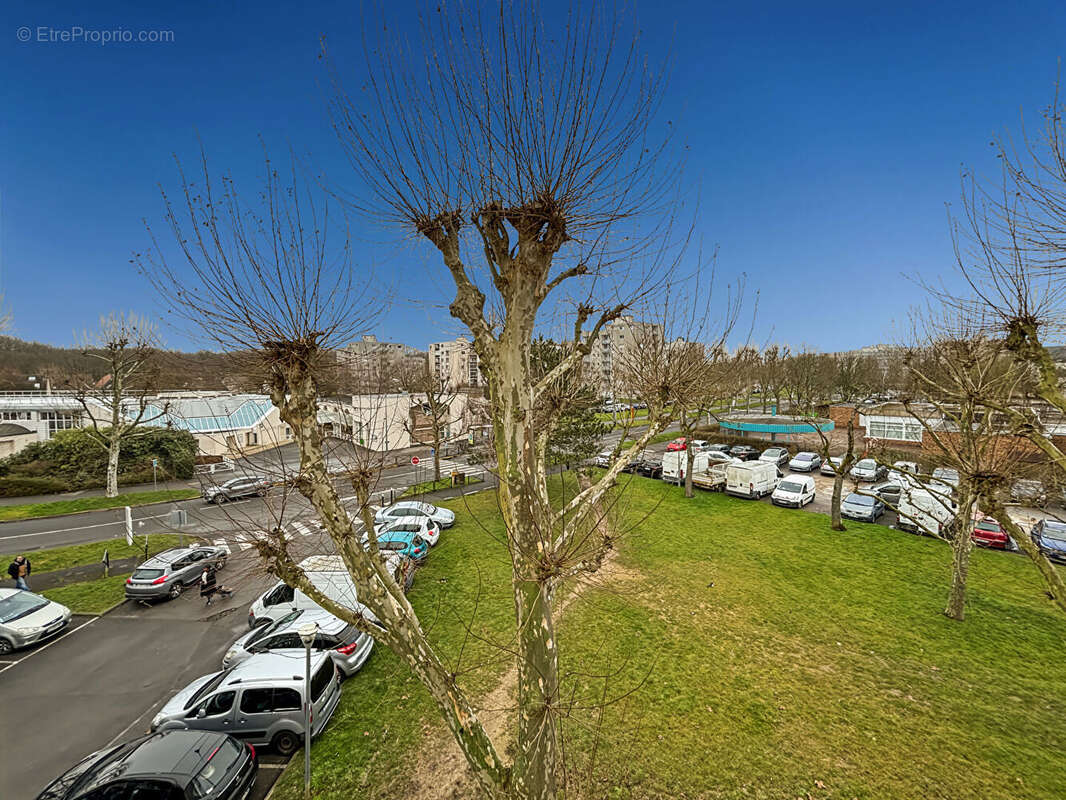 Appartement à LE MEE-SUR-SEINE