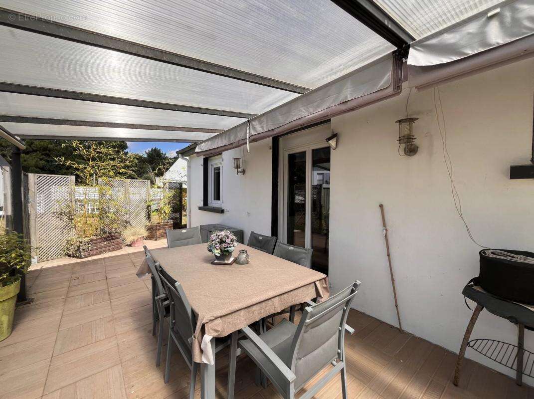 Maison à SAINTE-HELENE