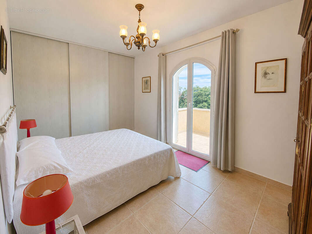 Maison à SANTA-MARIA-POGGIO