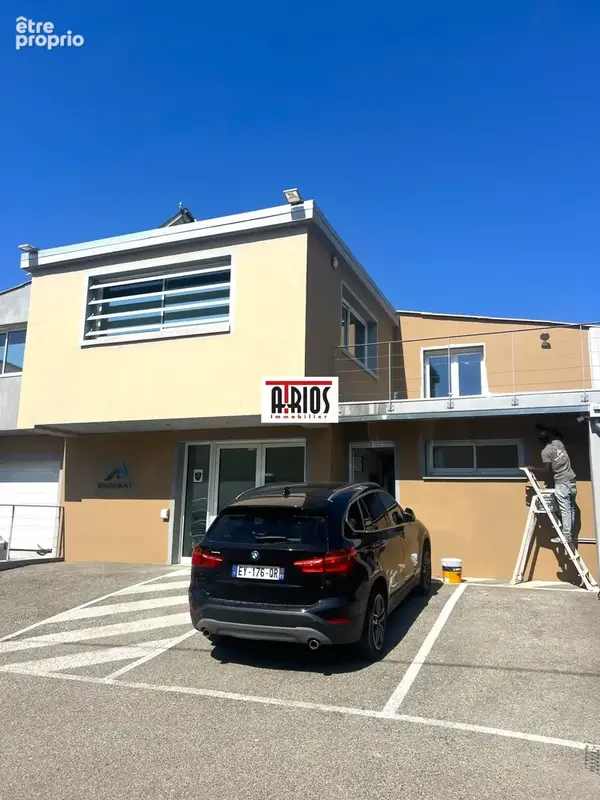 Commerce 567 m² à La Farlede  - photo 8