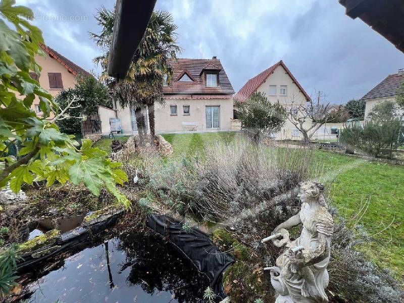 Maison à QUINCY-SOUS-SENART