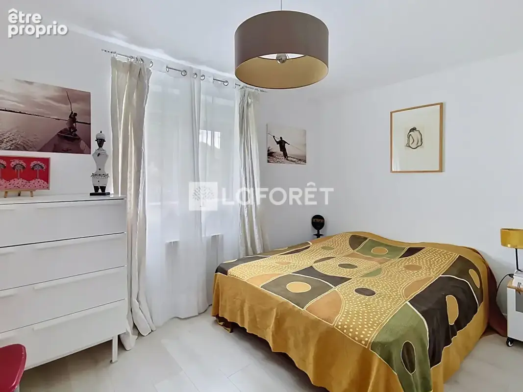 RARE  Appartement 4 pièces,  rénové 2021 avec balcon , Petite copropriété , Reyrieux - photo 7