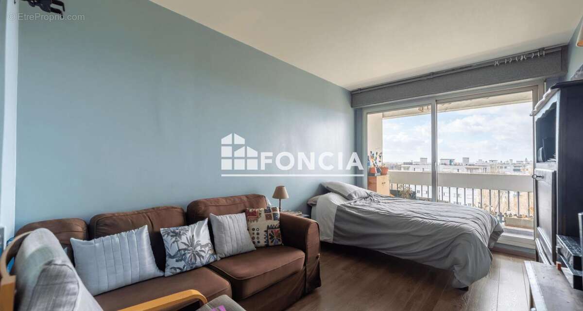 Appartement à LA COURNEUVE