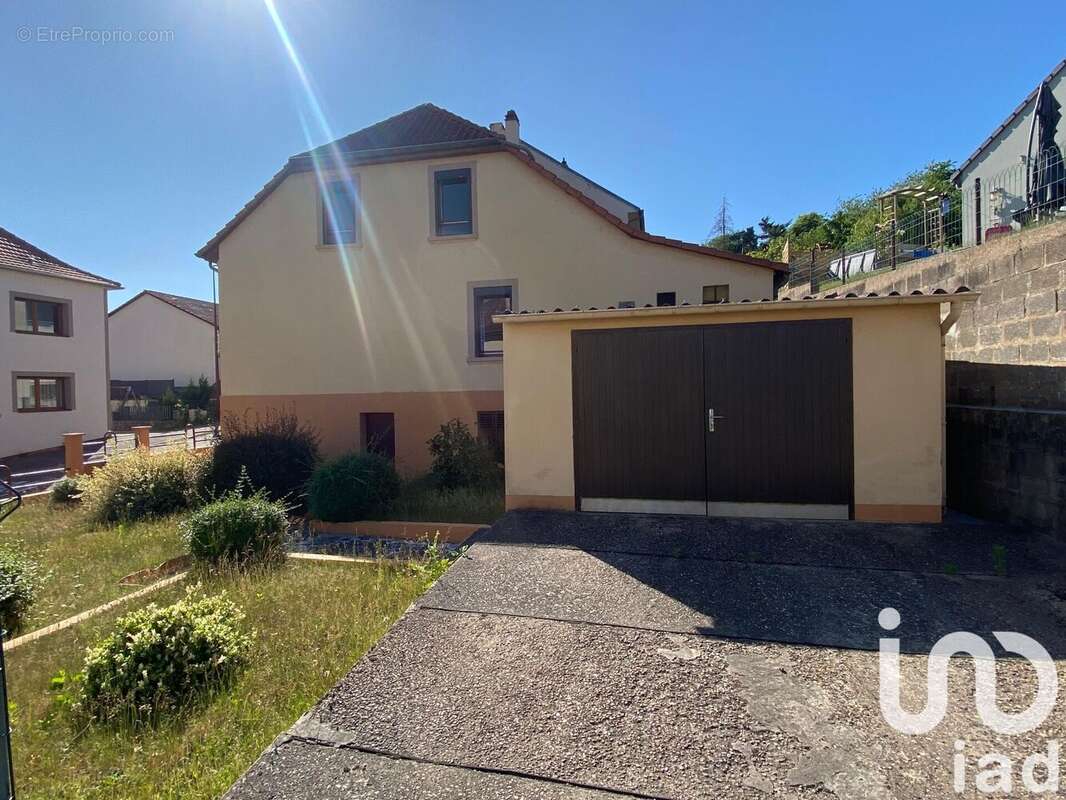 Maison 132 m² à Hombourg-Haut  - photo 2