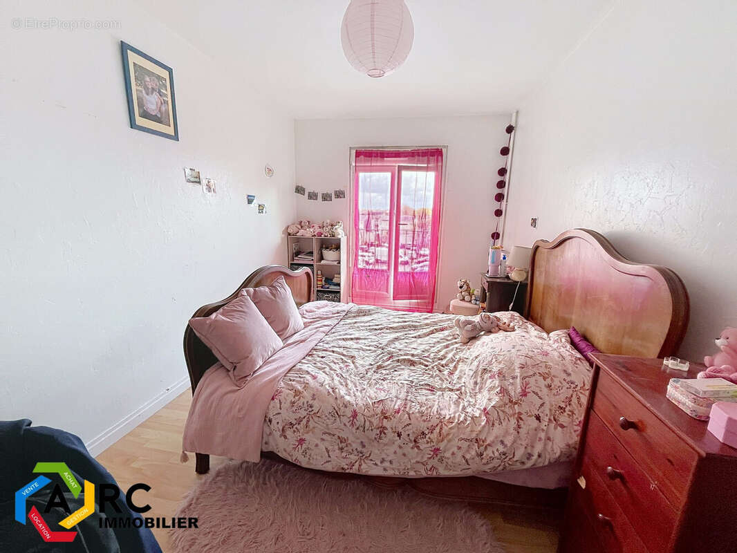 Appartement 68 m² à Fleury-Les-Aubrais  - photo 3