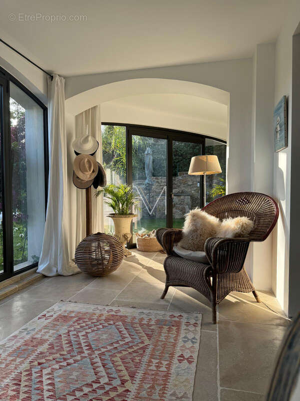 Appartement avec jardin a st tropez en hyper centre / place des lices a pied / byblos et tigrr - photo 9