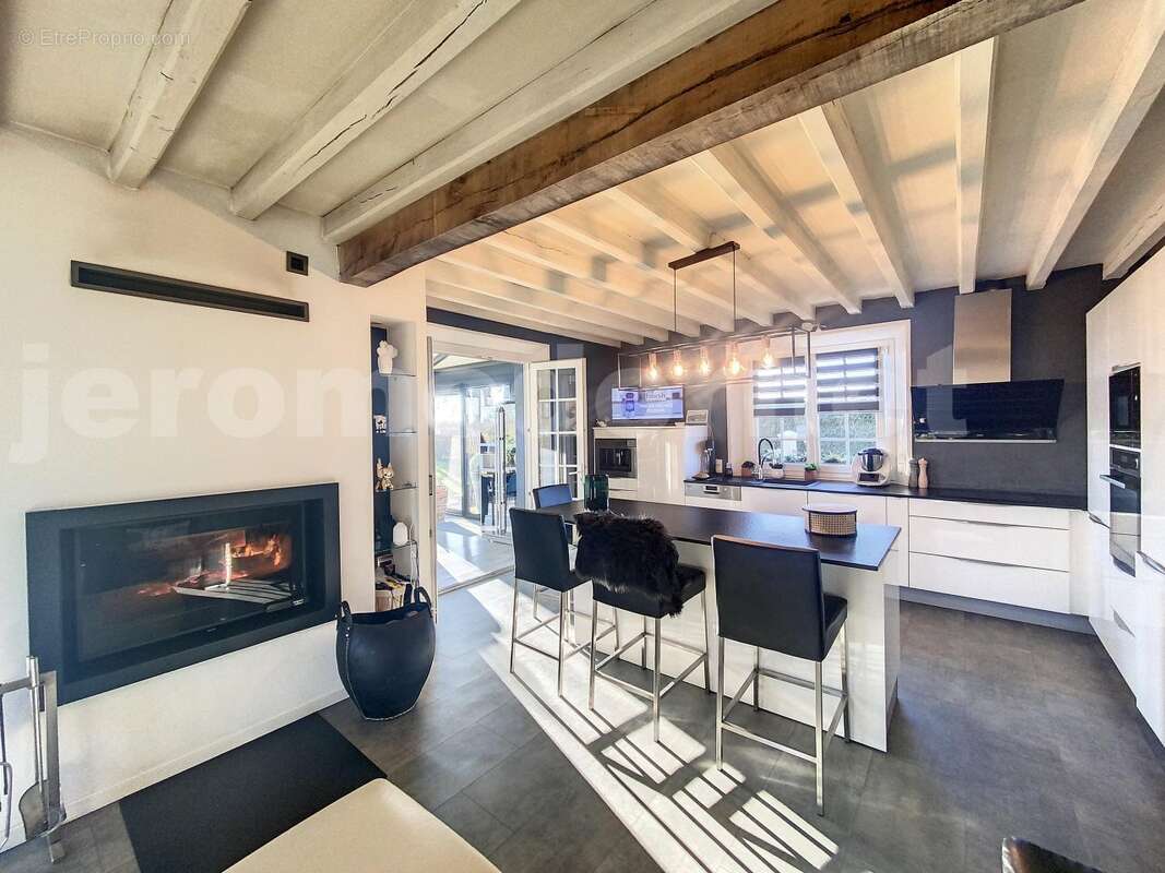 Breteuil-1677511818_1677513584_13615_12873d1 - Maison à FROISSY