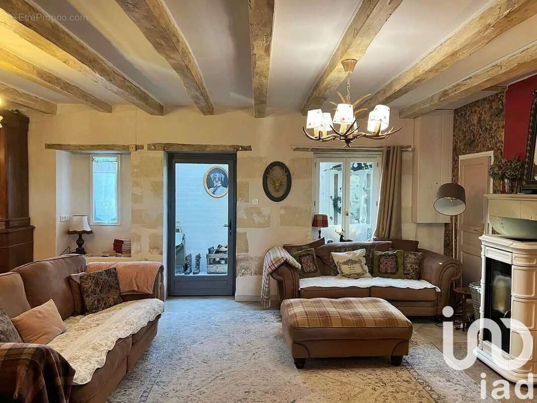 Photo 4 - Maison à VASLES