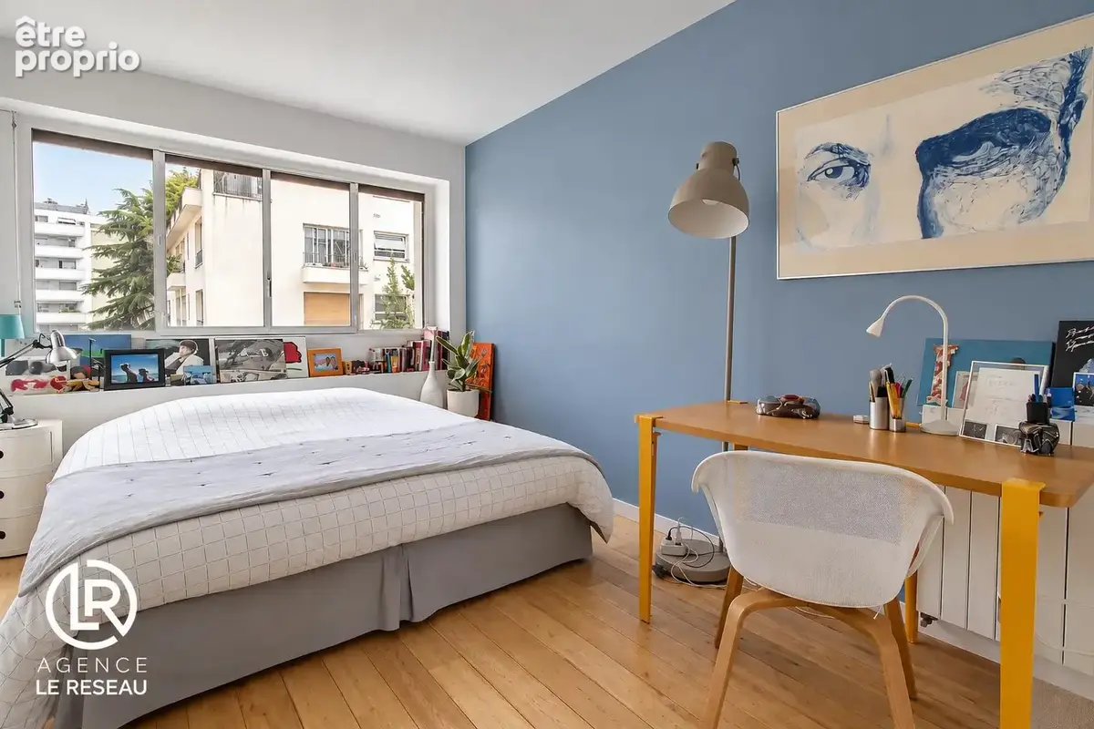 Appartement familial et lumineux en parfait état situé dans le quartier Ternes - photo 9