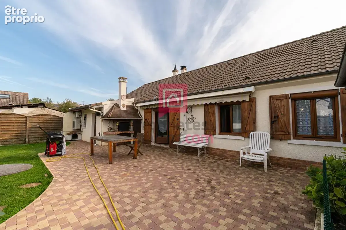 Vend cette maison familiale 4 chambres  88 m² et un jardin de 792 m² Quartier recherché de Saint-Pathus - photo 13