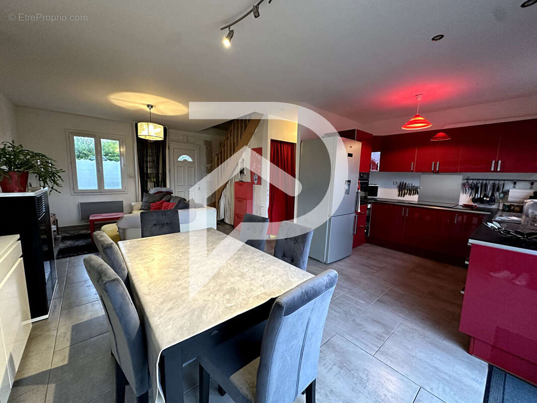 Maison à LE CATEAU-CAMBRESIS