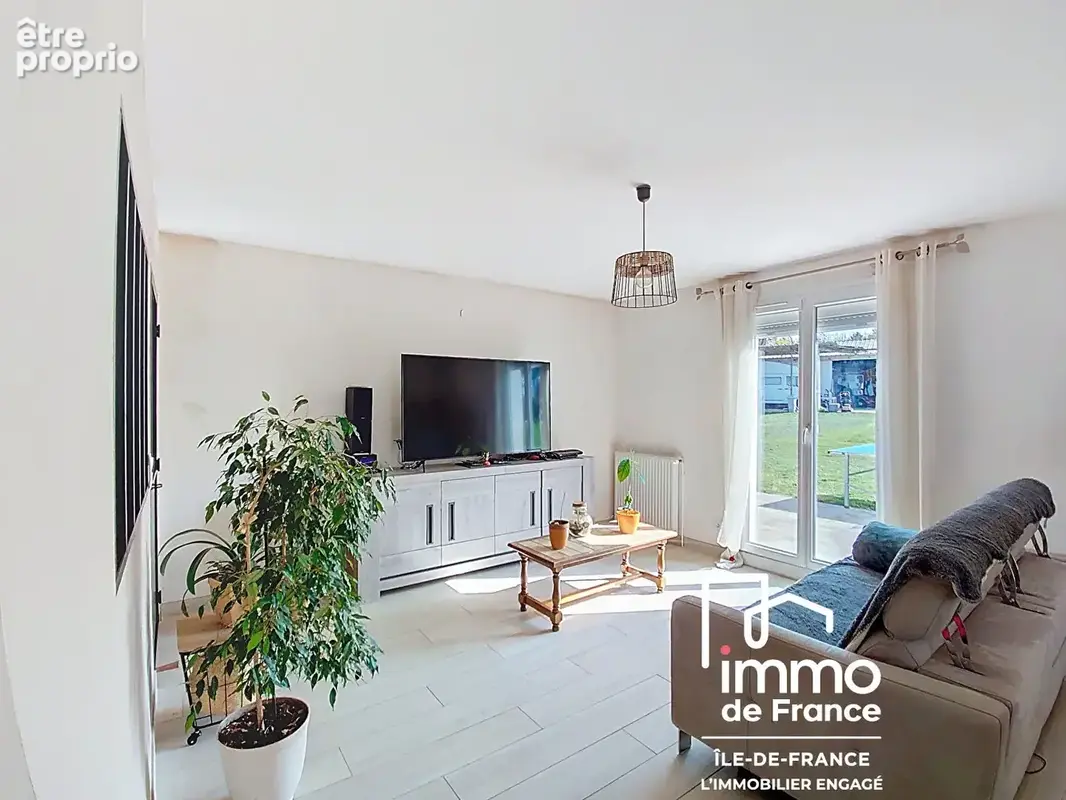 Maison à SAINT-GERMAIN-LE-GAILLARD
