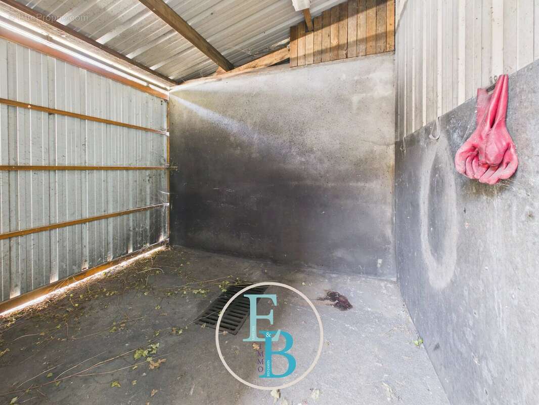 Commerce à SAINT-LO