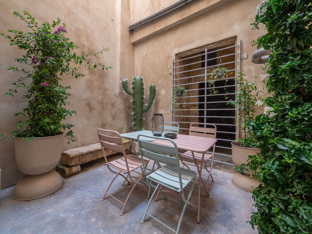 Appartement à NIMES