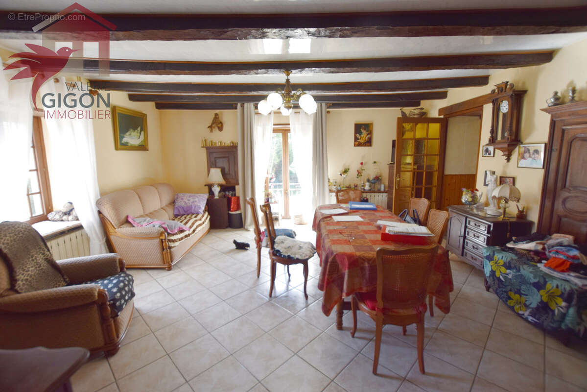 Maison à LE VERNOY