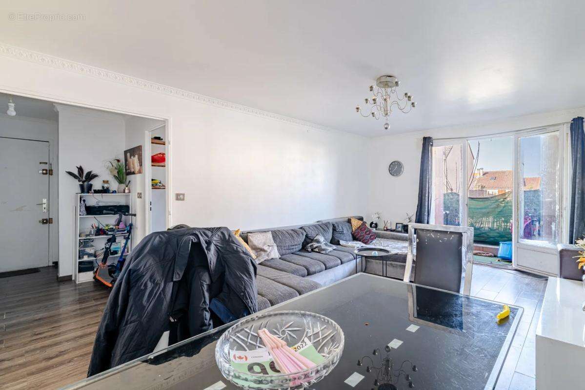 Appartement à MONTMAGNY