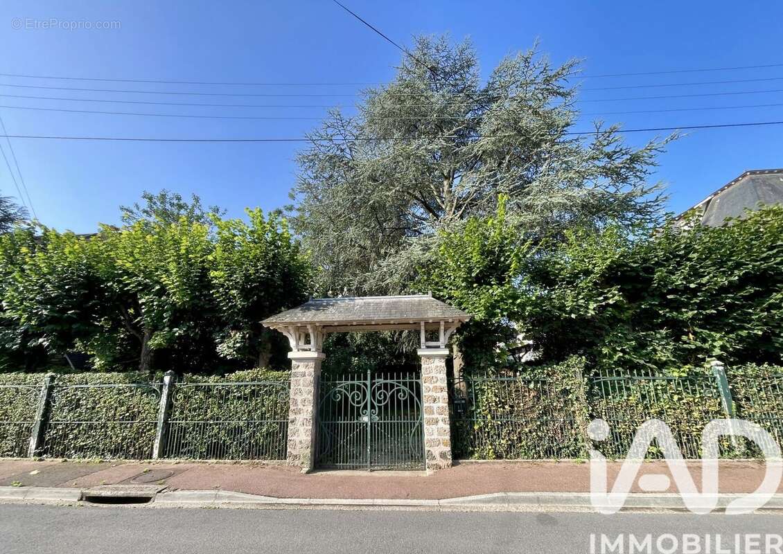 Photo 8 - Maison à ERMONT