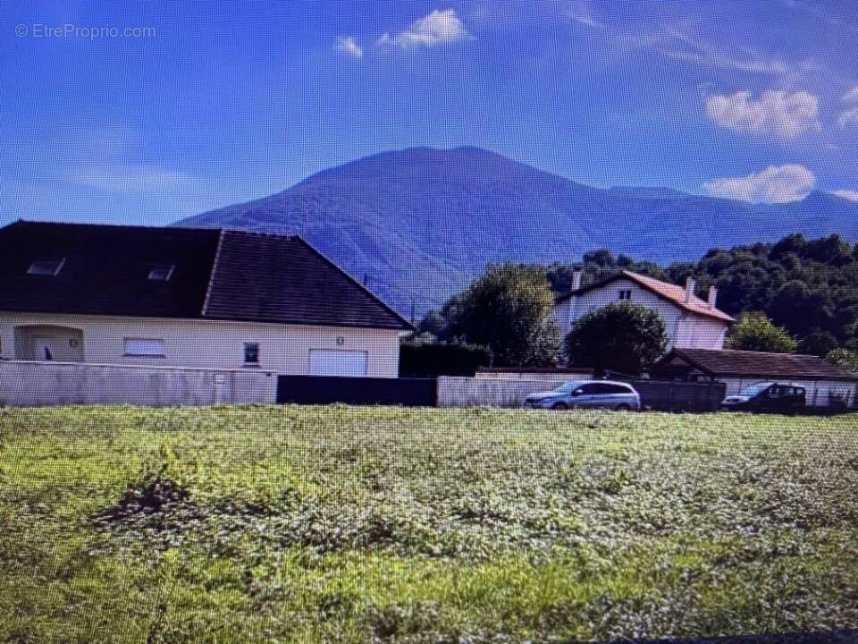 Terrain à MONTAUT
