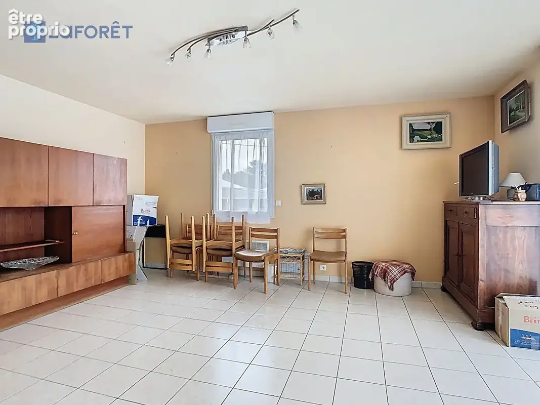 LOCMINE, Appartement T4, 78m², 3 chambres - photo 3