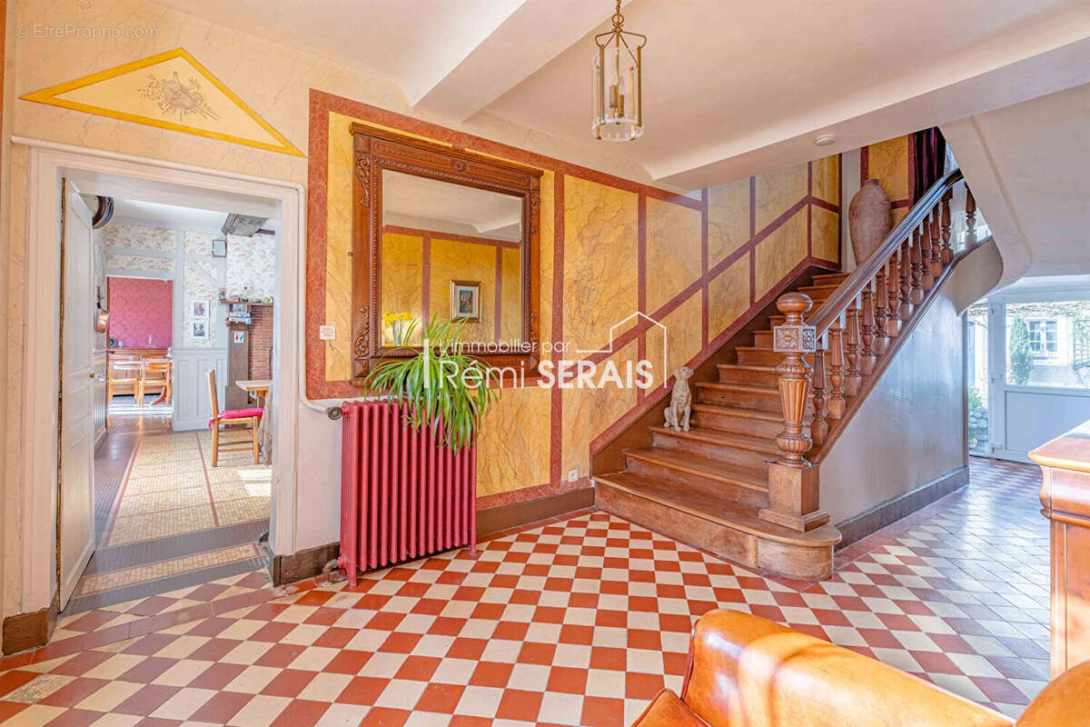 Domaine de charme avec dépendance de 300 m² - photo 2