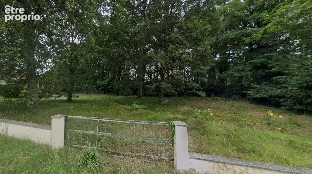 Terrain à MEES