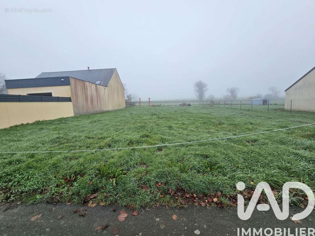 Photo 2 - Terrain à EREAC