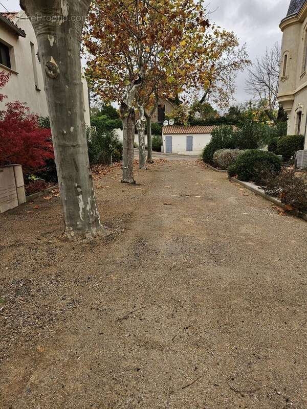 Maison à LEZIGNAN-LA-CEBE