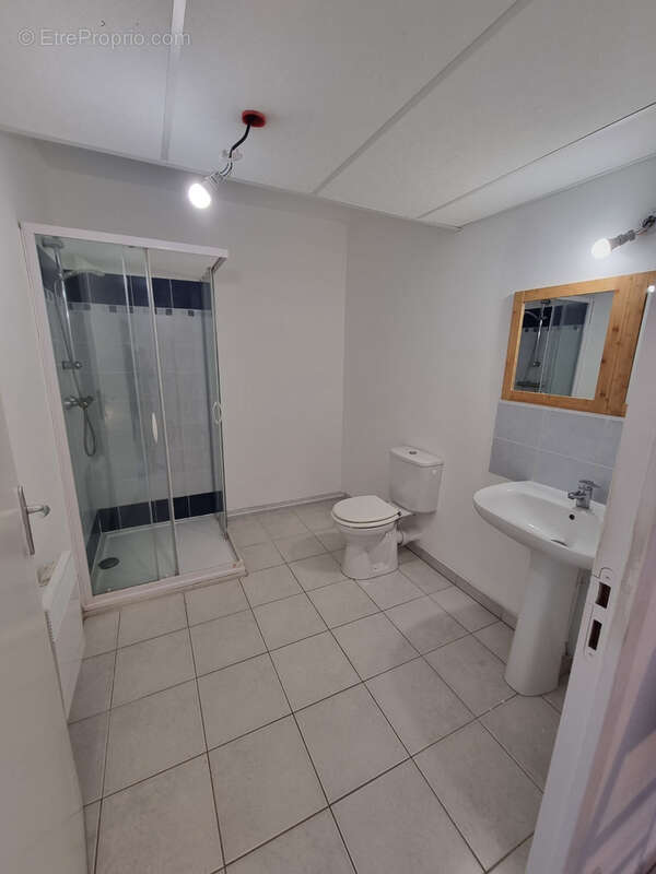 Appartement à SAINT-MARTIN-DE-CRAU