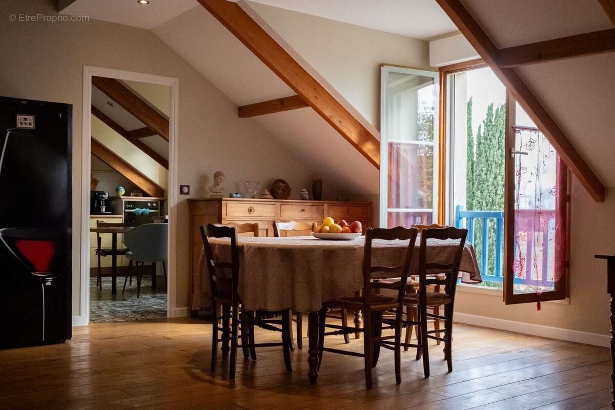 Appartement à CARRIERES-SUR-SEINE