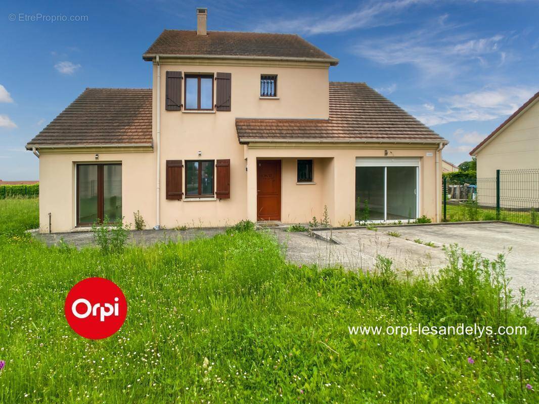 Maison à LES THILLIERS-EN-VEXIN