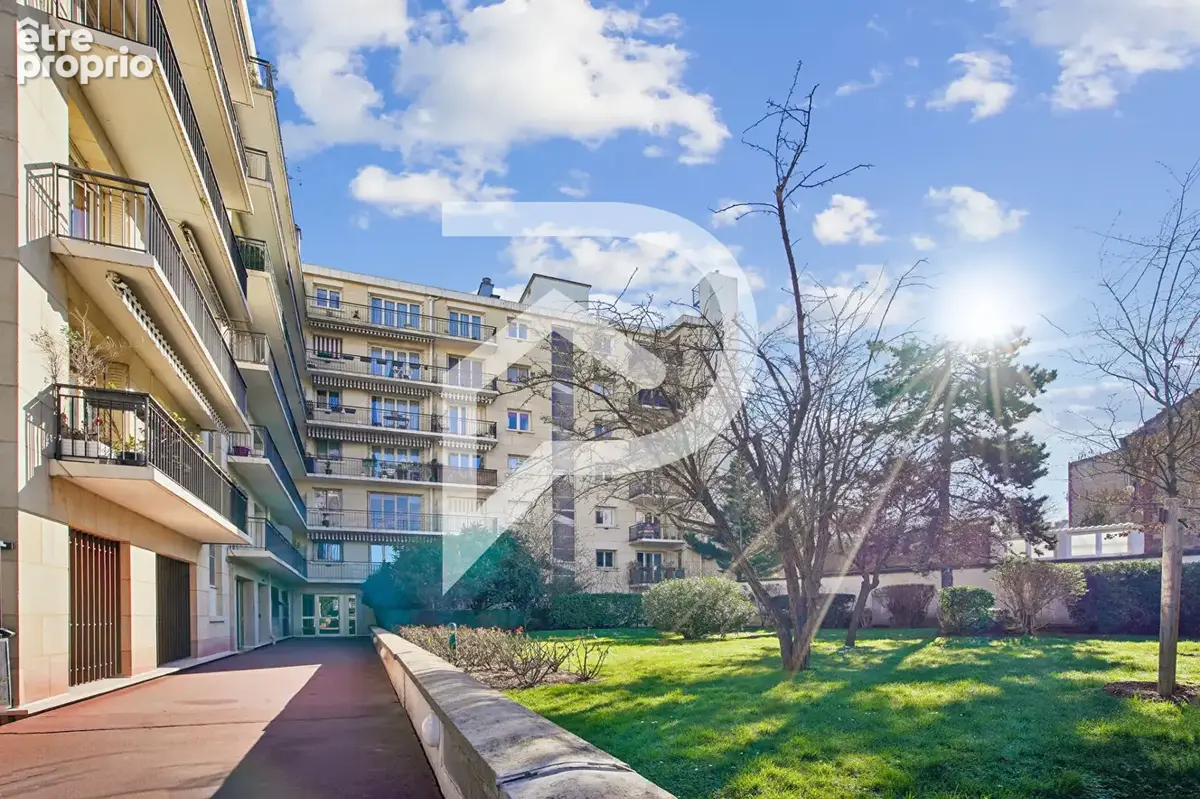 Appartement à COLOMBES