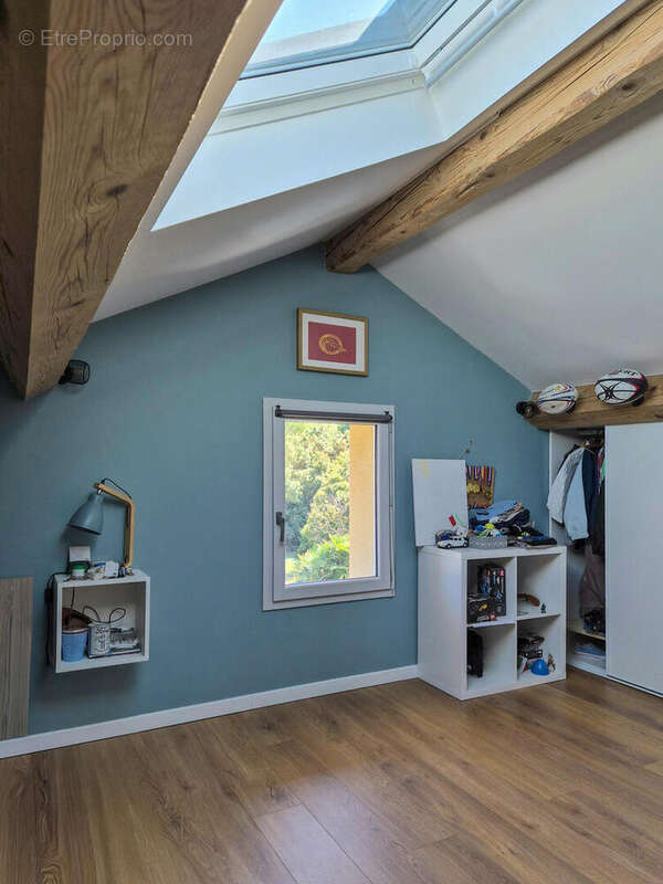 18343 - Maison à BELVEZE-DU-RAZES