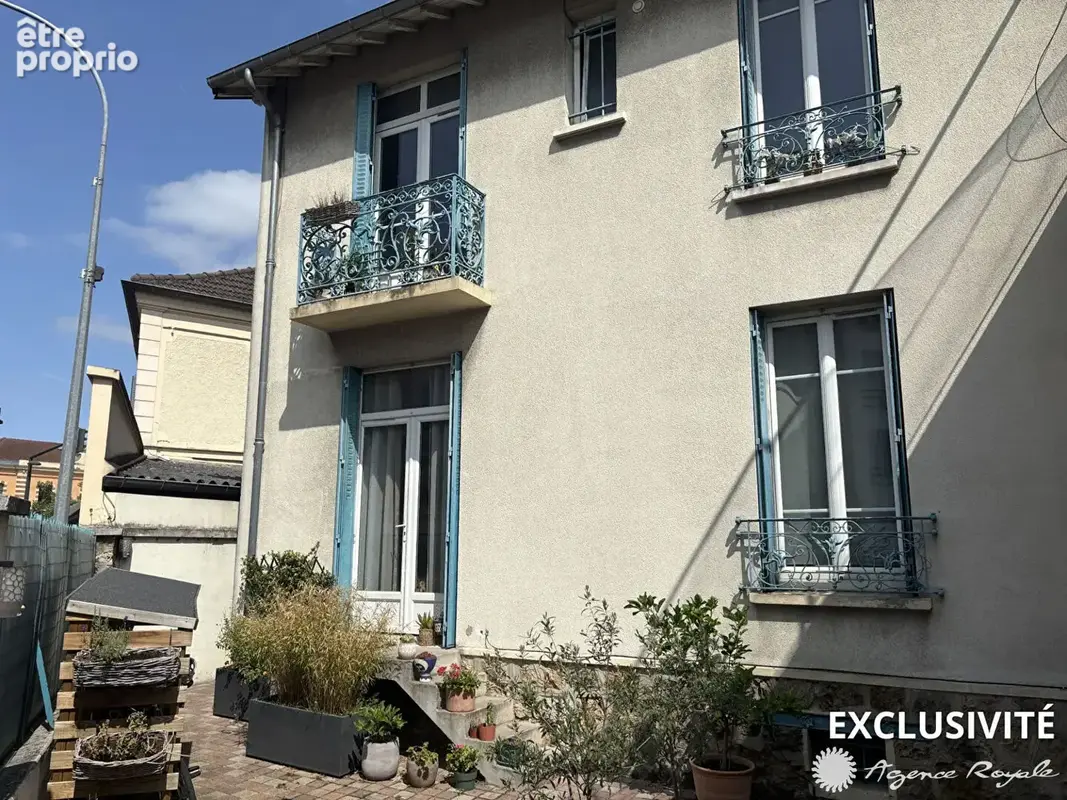 Photo Maison à Saint-Germain-En-Laye au prix de 595 000€