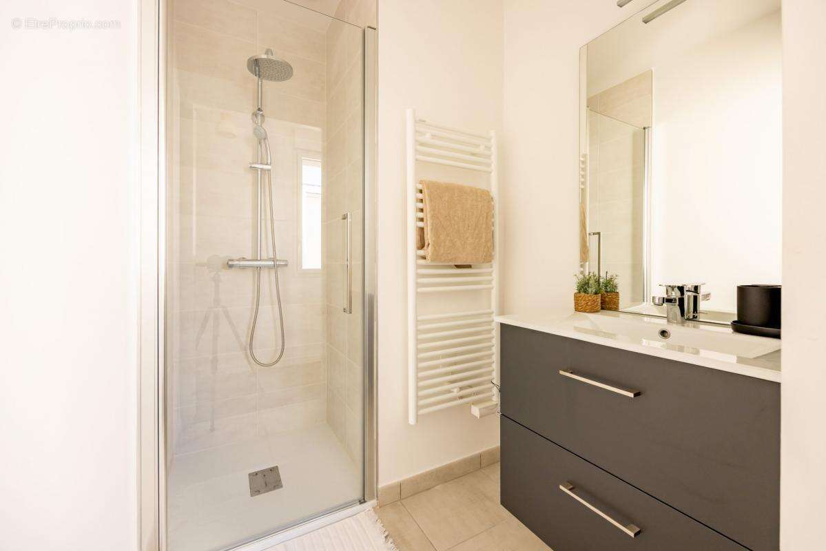 Maison à LA CHAPELLE-SUR-ERDRE