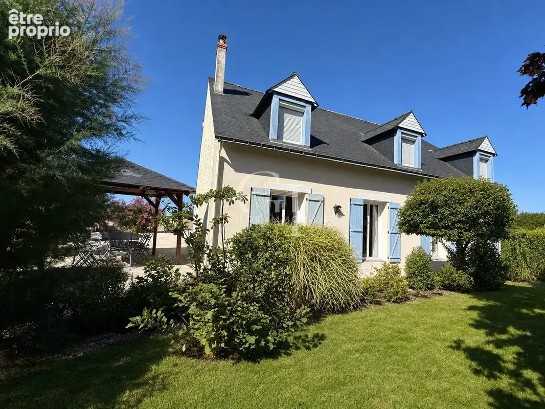 Maison 7 pièces 232 m² à vendre à Brain-Sur-L'authion (49800) - photo 2
