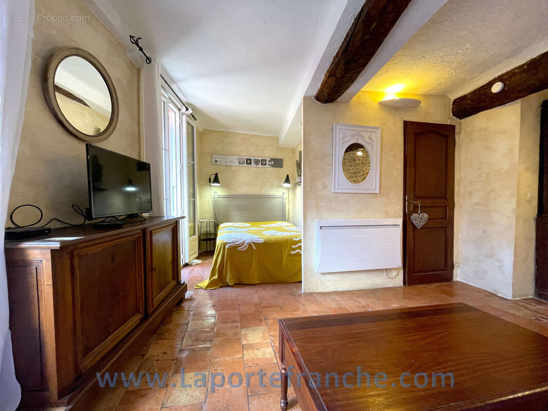 Maison à CAGNES-SUR-MER