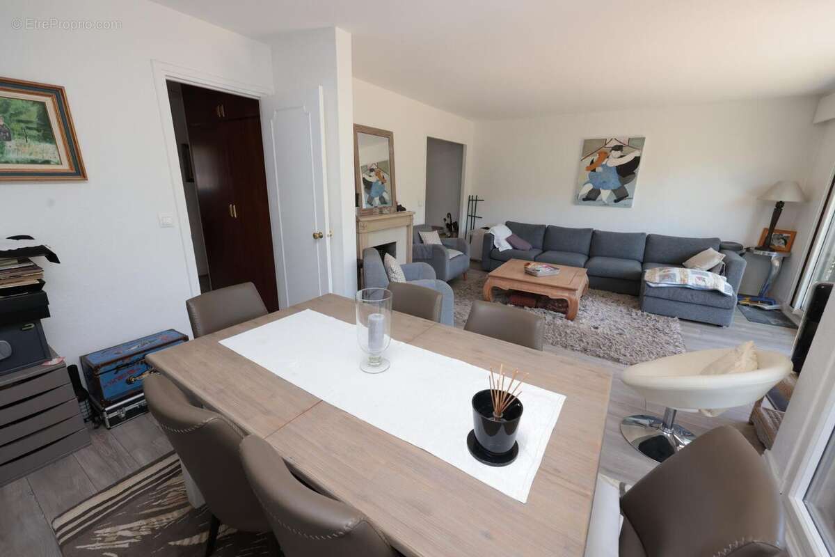 Photo 3 - Appartement à CHILLY-MAZARIN