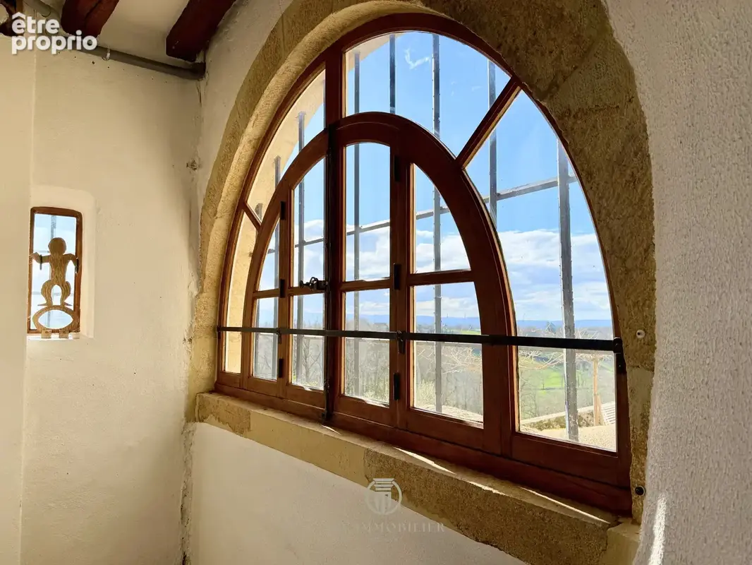 Maison de caractère du XVII ème siècle dans un village pittoresque avec jardin, piscine, atelier... - photo 18