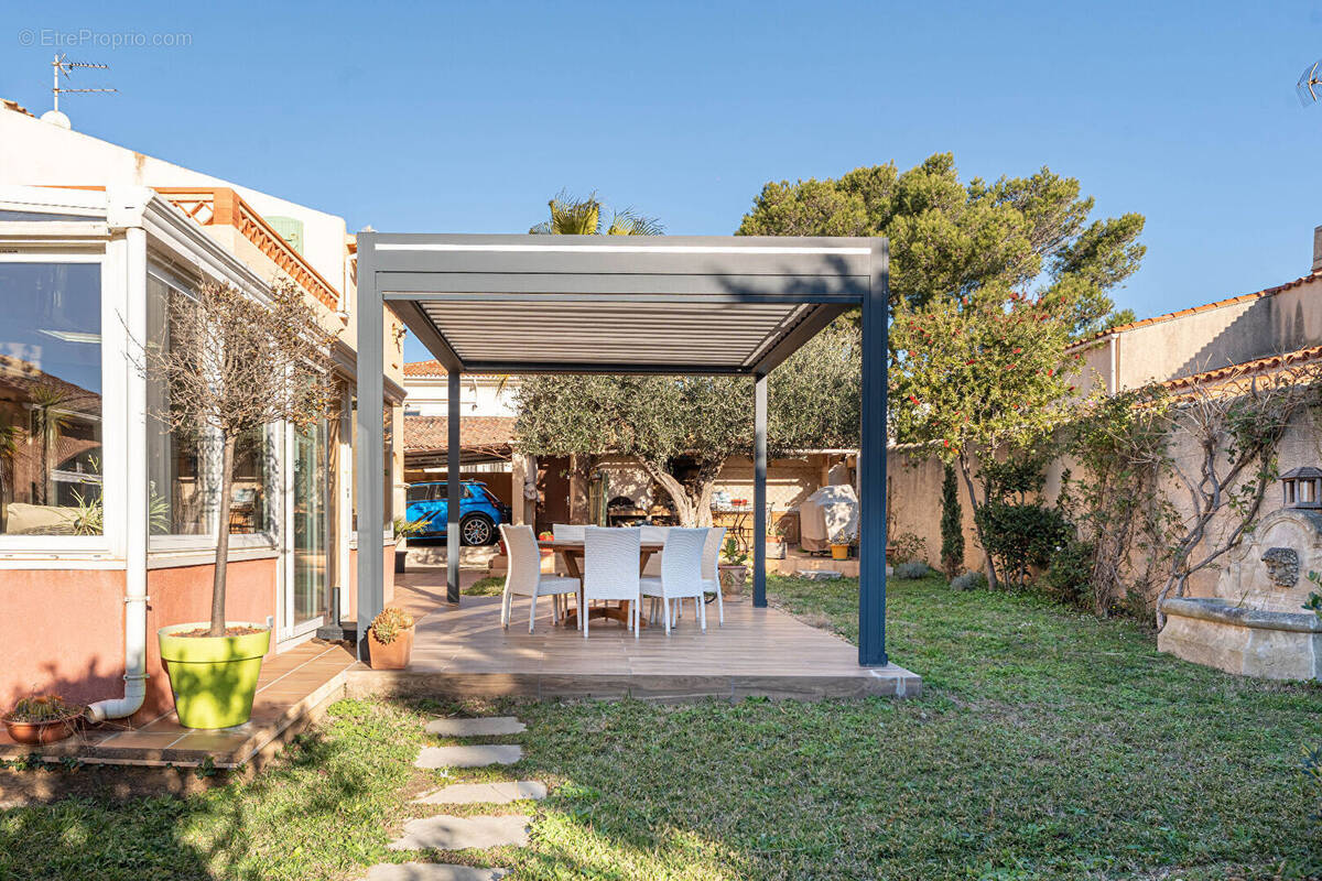 Maison à SAUSSET-LES-PINS